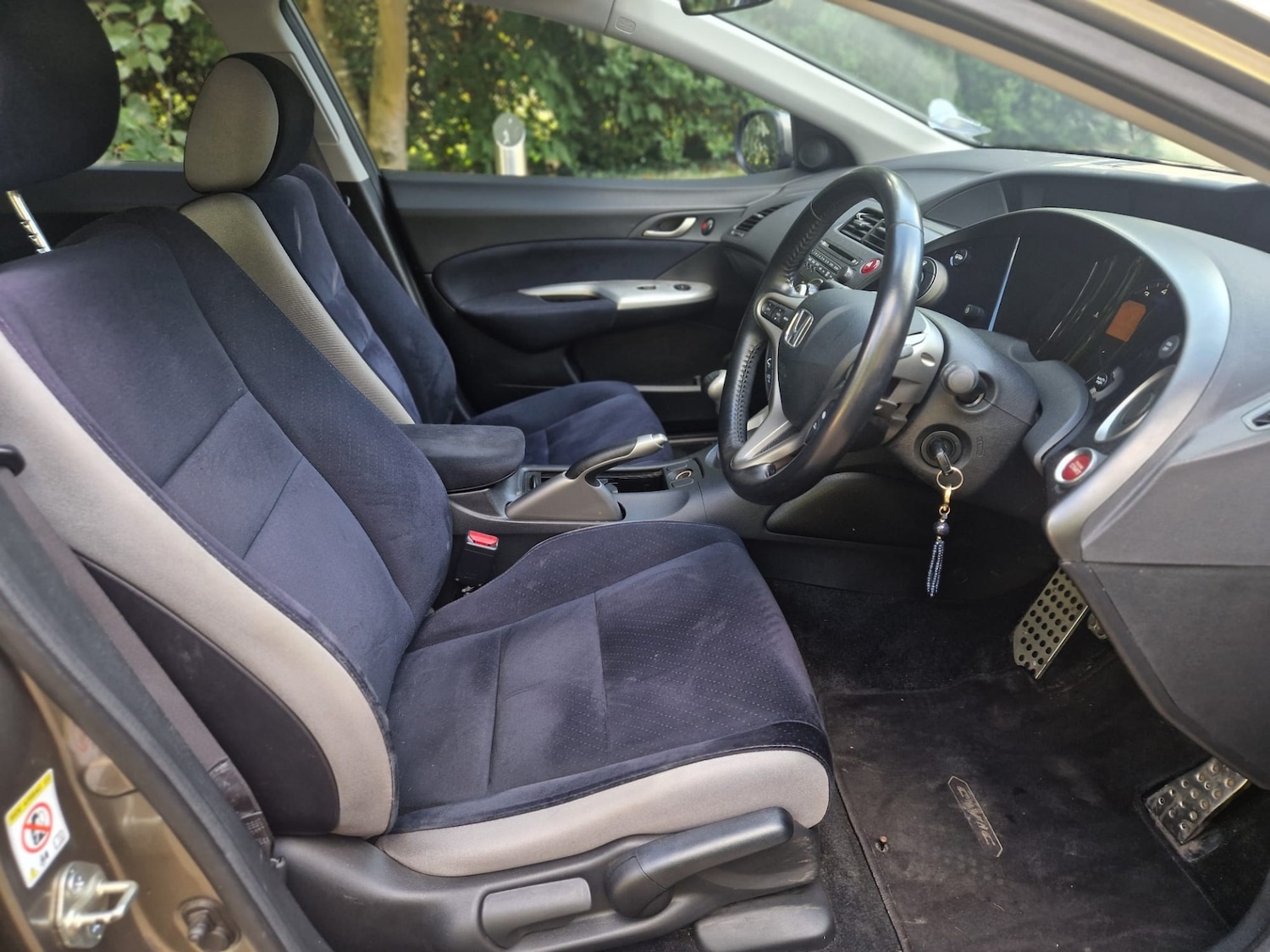 Used Honda Civic 2006 for sale - 76075889: Photo 11