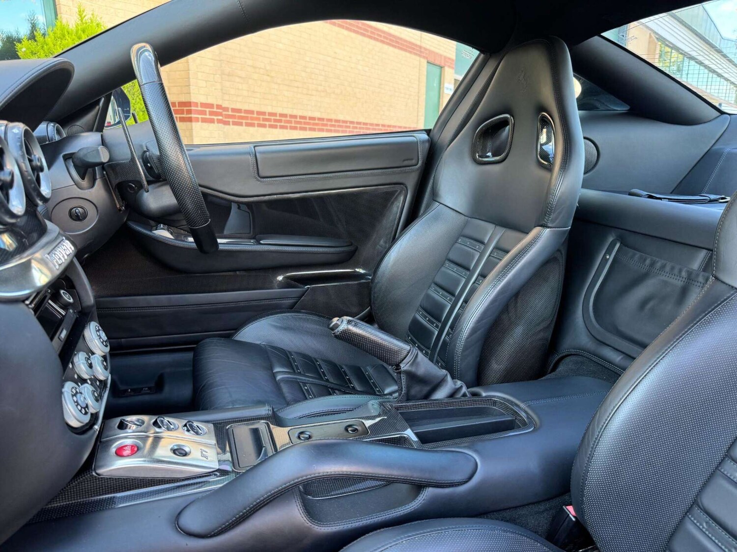 Used Ferrari 599 2006 for sale - 77901549: Photo 24