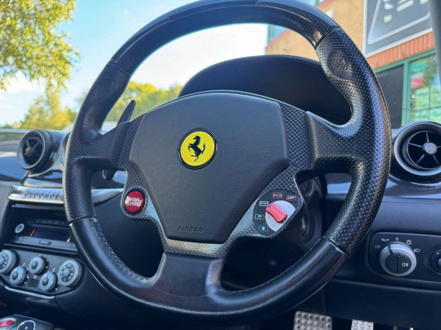 Used Ferrari 599 2006 for sale - 77901549: Photo 60