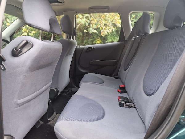 Used Honda Jazz 2003 for sale - 76302137: Photo 13