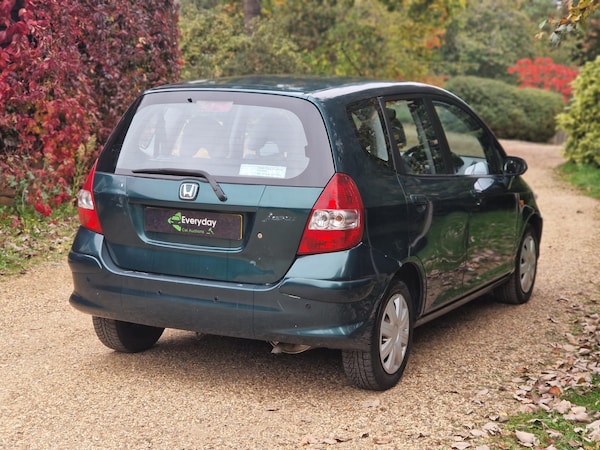 Used Honda Jazz 2003 for sale - 76302137: Photo 22