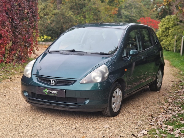 Used Honda Jazz 2003 for sale - 76302137: Photo 5