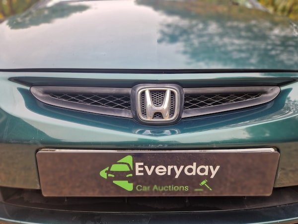 Used Honda Jazz 2003 for sale - 76302137: Photo 8