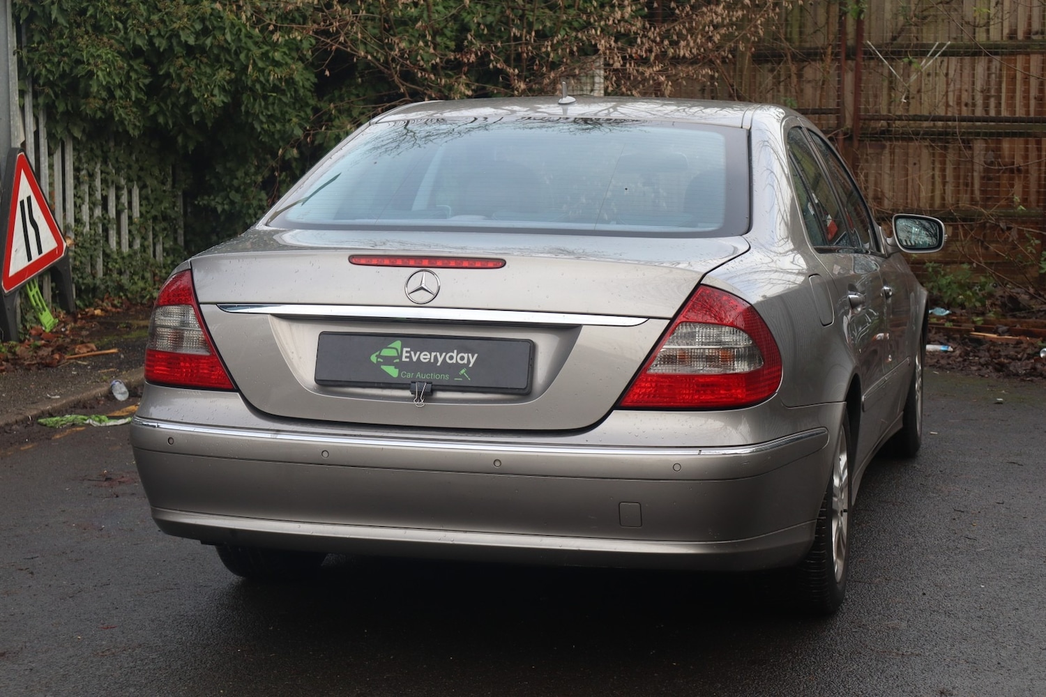 Used Mercedes-Benz E Class 2008 for sale - 77024339: Photo 5