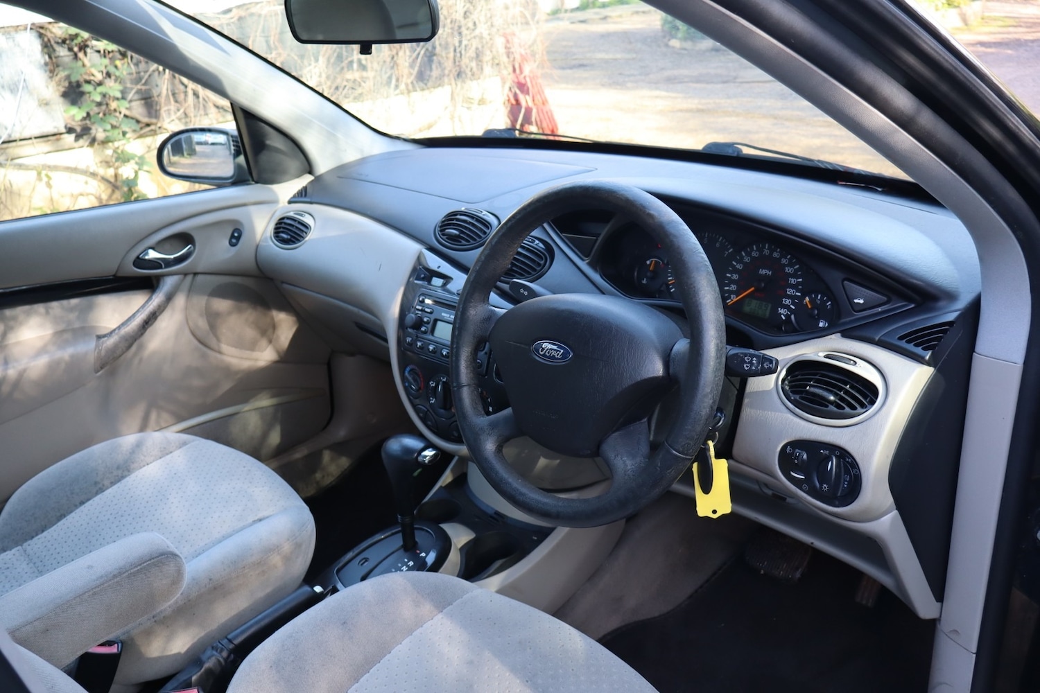 Used Ford Focus 2004 for sale - 77578982: Photo 20