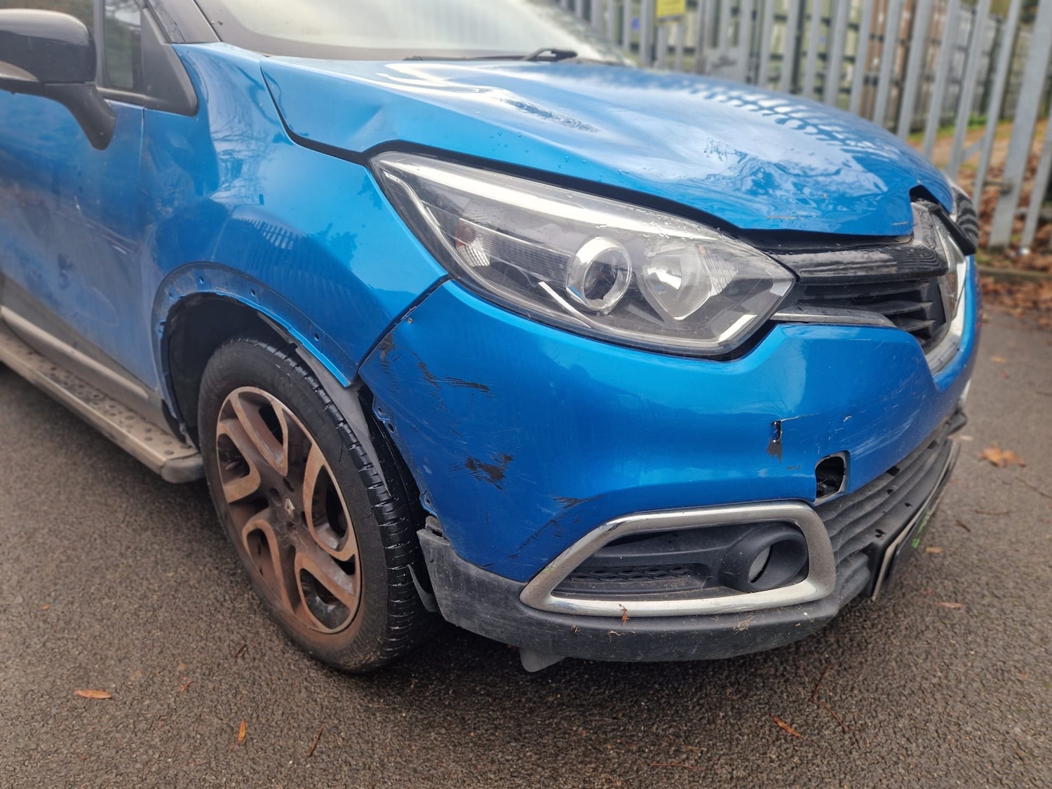 Used Renault Captur 2015 for sale - 76517862: Photo 4
