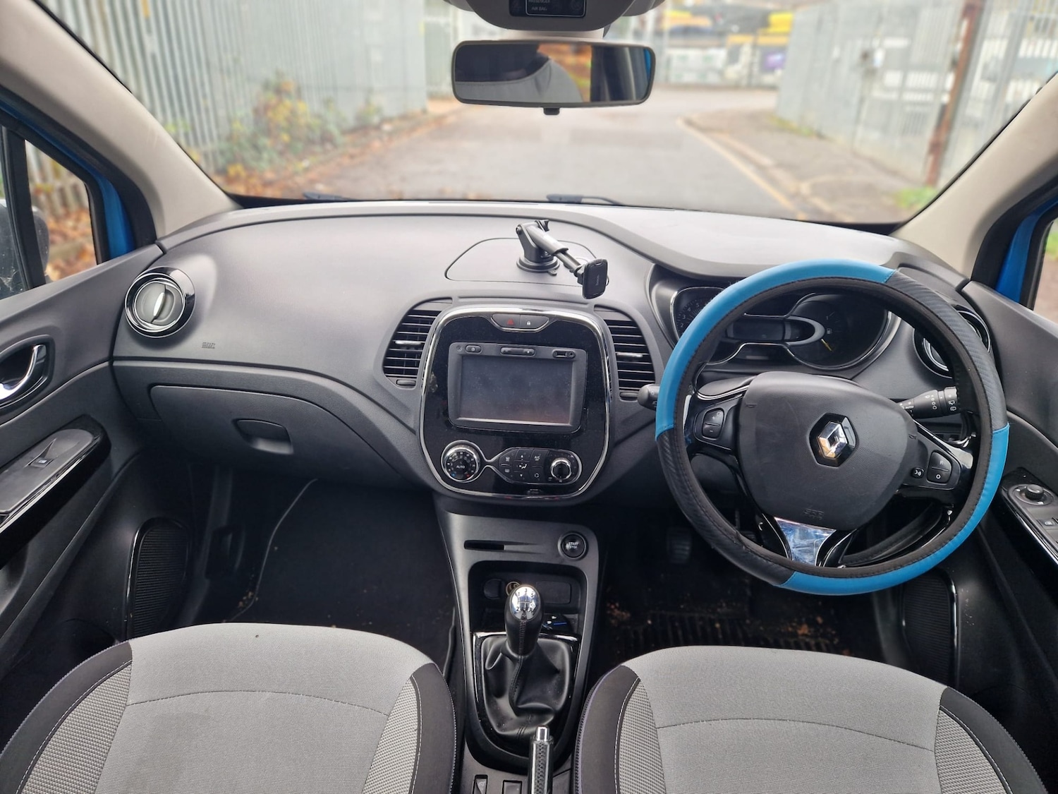 Used Renault Captur 2015 for sale - 76517862: Photo 9