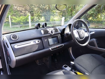 Used smart fortwo 2013 for sale - 77910134: Photo