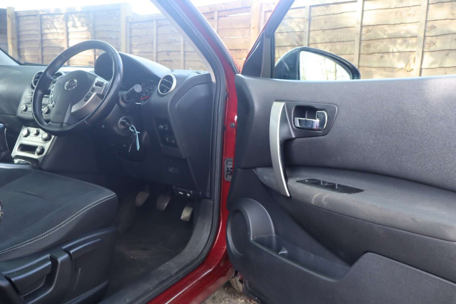 Used Nissan Qashqai 2011 for sale - 78167847: Photo 21