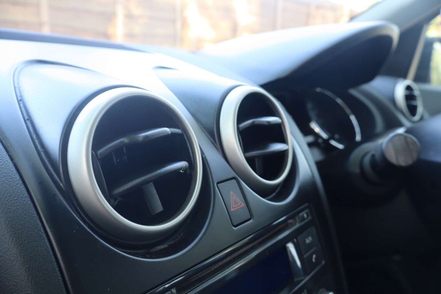 Used Nissan Qashqai 2011 for sale - 78167847: Photo 27