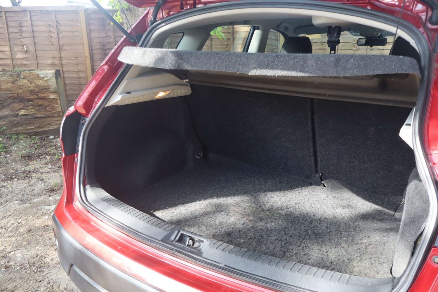 Used Nissan Qashqai 2011 for sale - 78167847: Photo 33