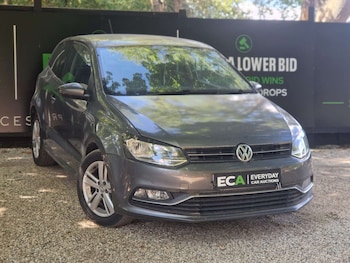 Used Volkswagen Polo 2017 for sale - 79393387: Photo