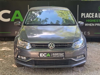 Used Volkswagen Polo 2017 for sale - 79393387: Photo