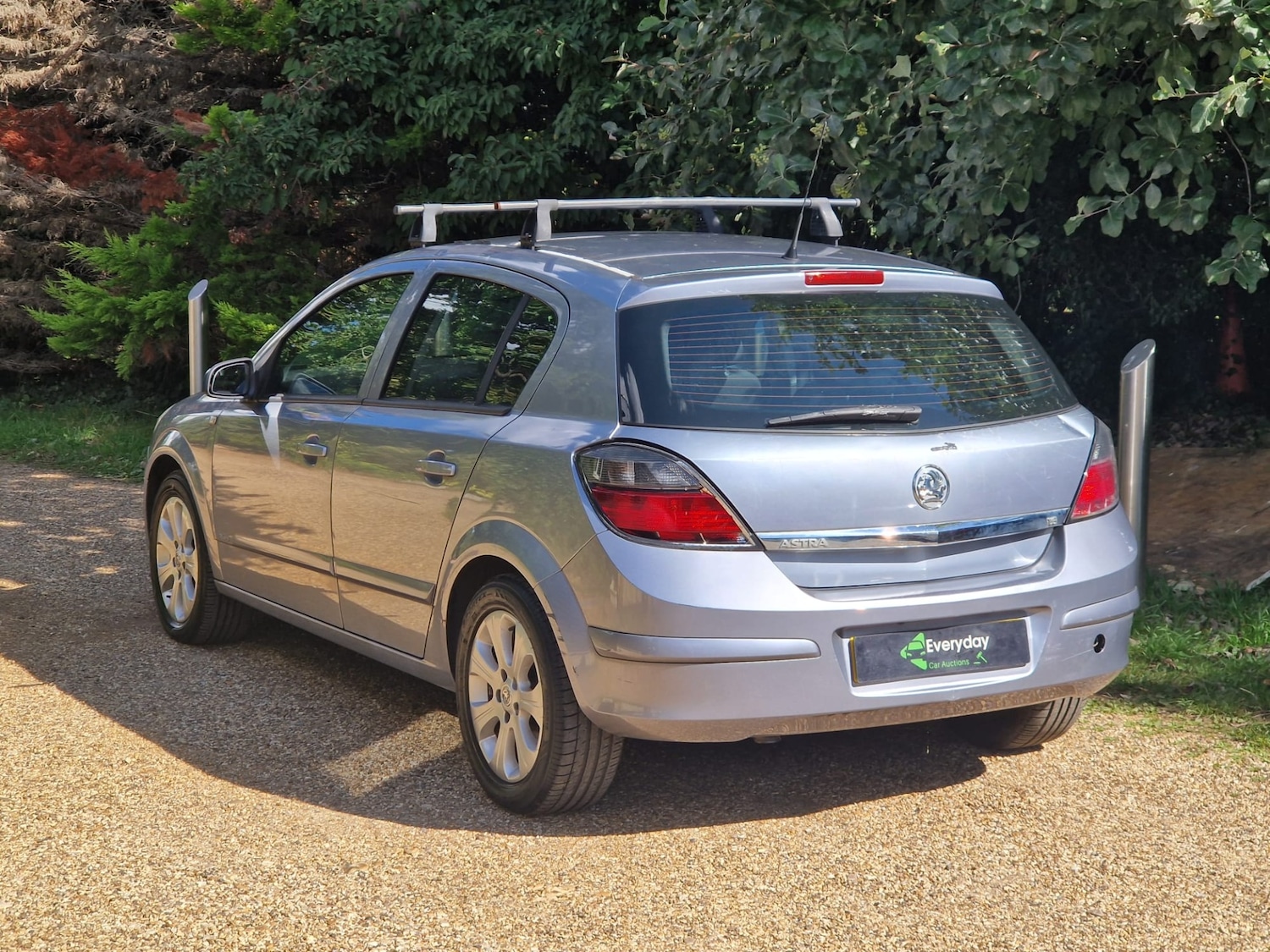 Vehicle 21