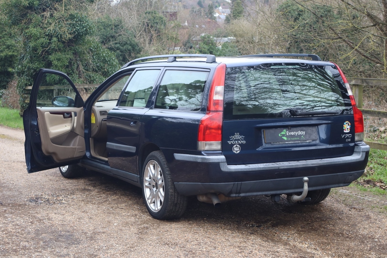 Used Volvo V70 2003 for sale - 77591349: Photo 23