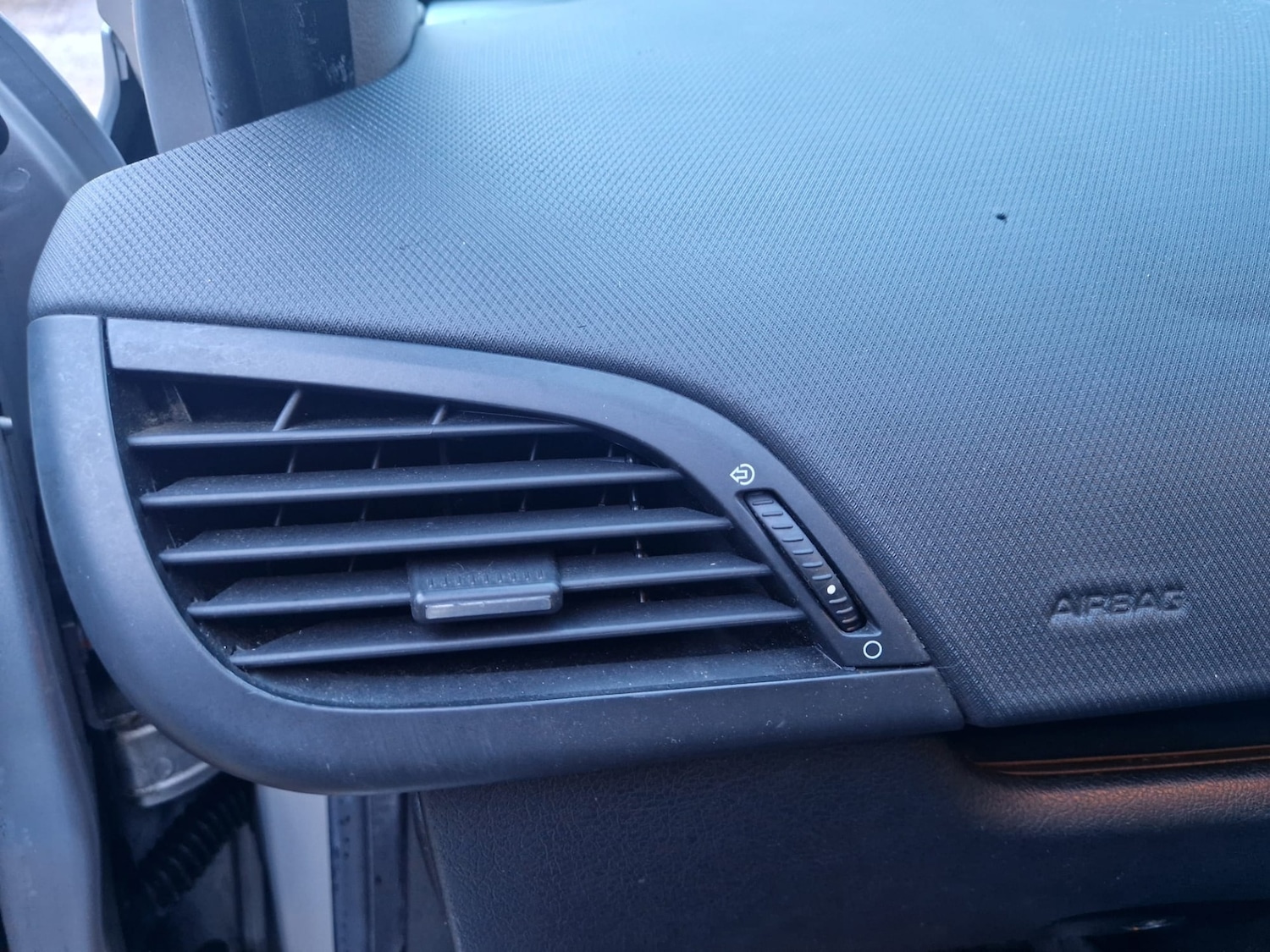 Used Peugeot 207 2006 for sale - 76918083: Photo 15