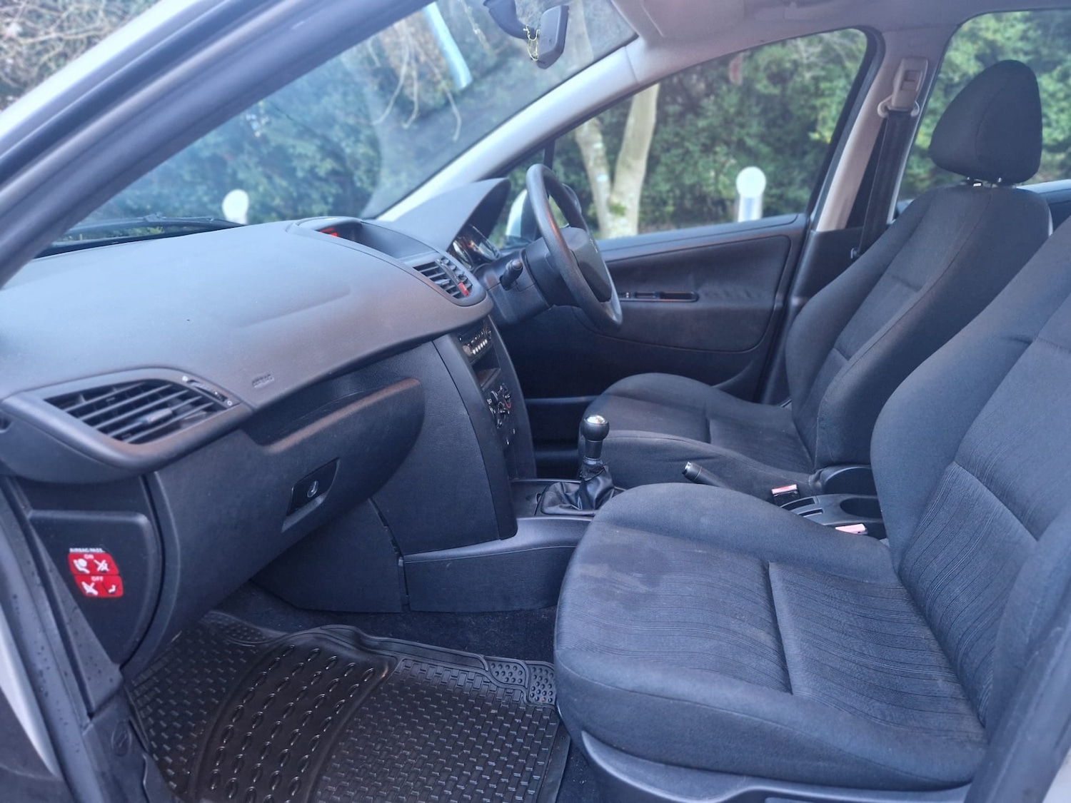 Used Peugeot 207 2006 for sale - 76918083: Photo 16