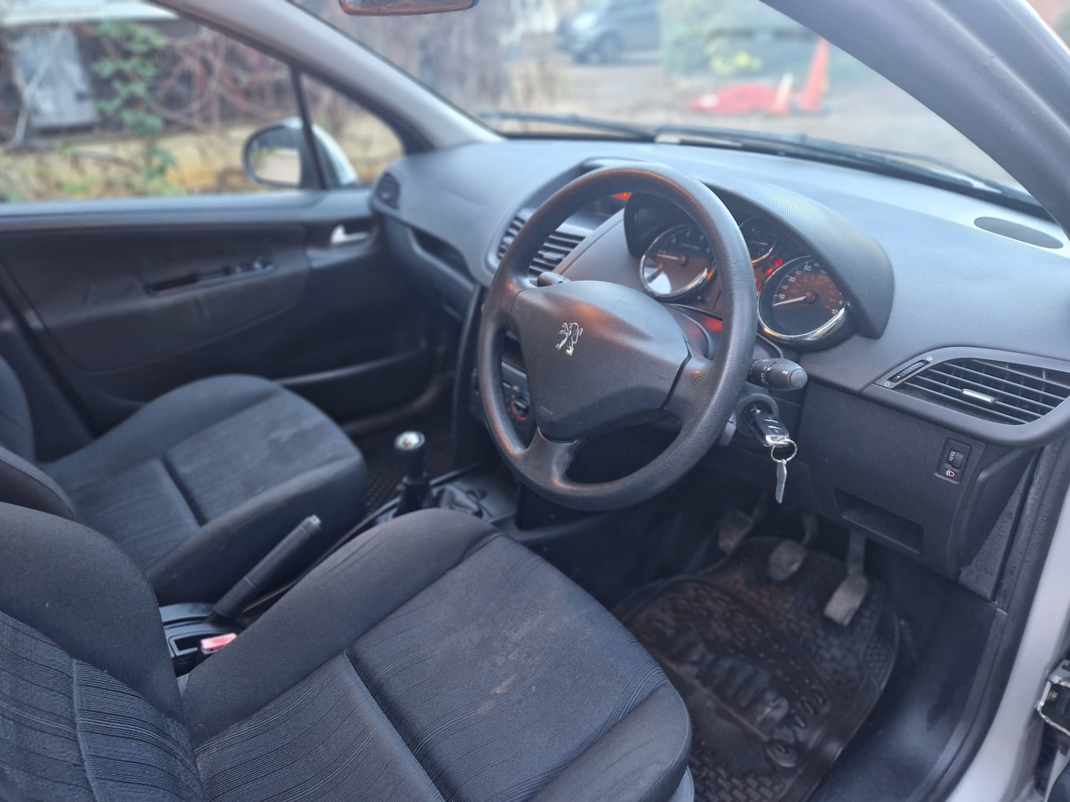 Used Peugeot 207 2006 for sale - 76918083: Photo 28