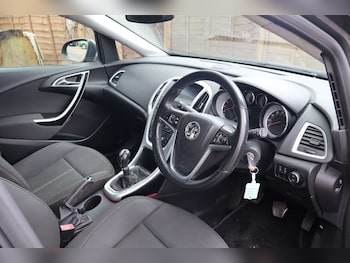 Used Vauxhall Astra 2014 for sale - 78122059: Photo