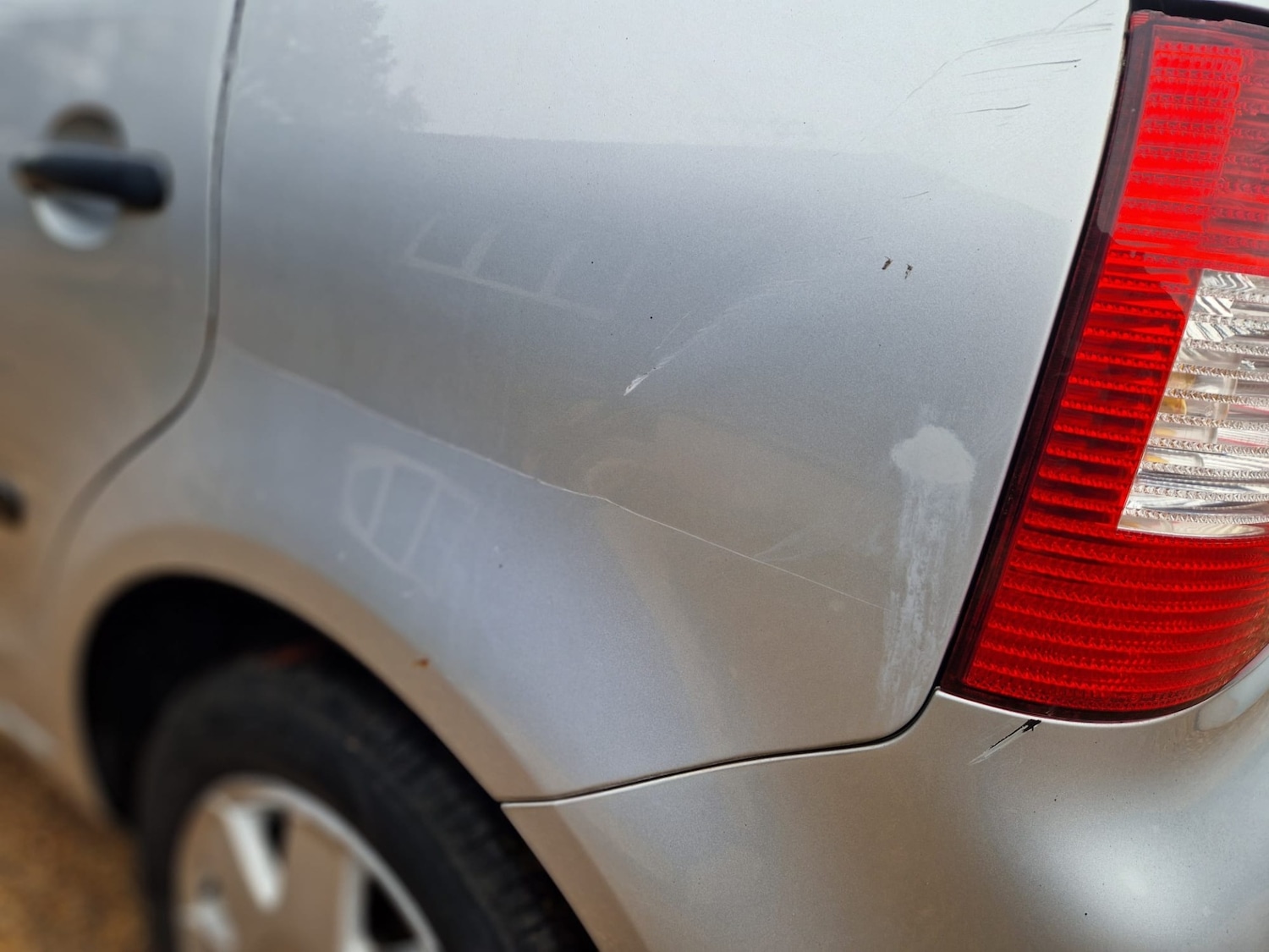 Used Volkswagen Polo 2004 for sale - 76544340: Photo 12