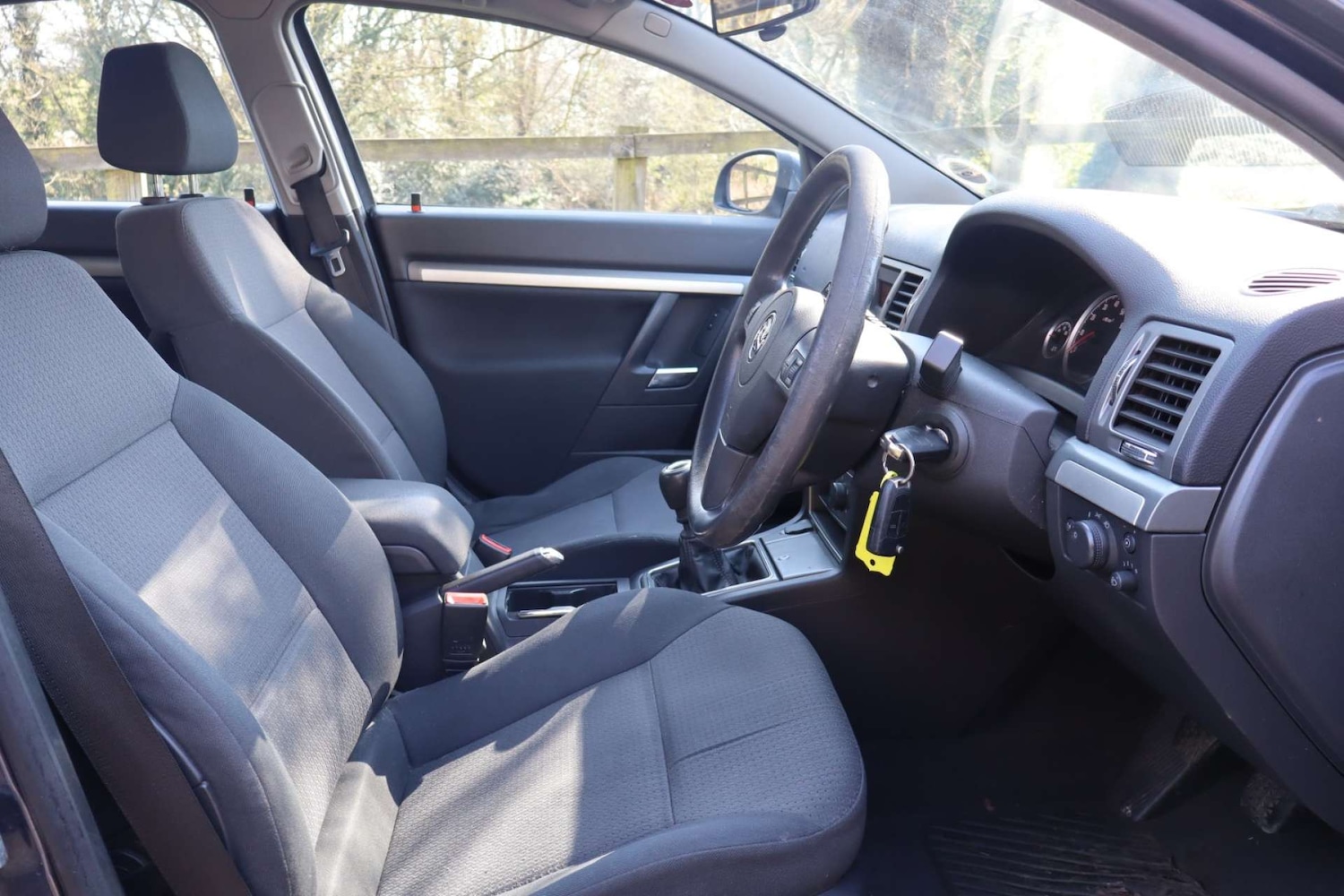 Used Vauxhall Vectra 2007 for sale - 77950400: Photo 19