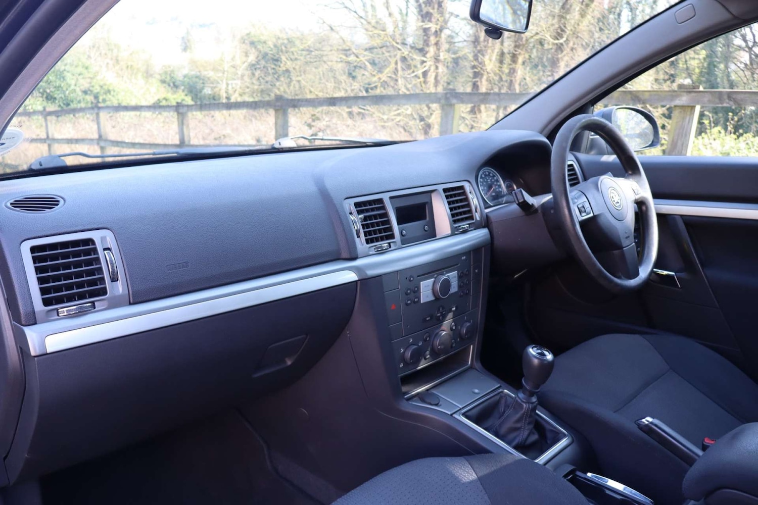 Used Vauxhall Vectra 2007 for sale - 77950400: Photo 4