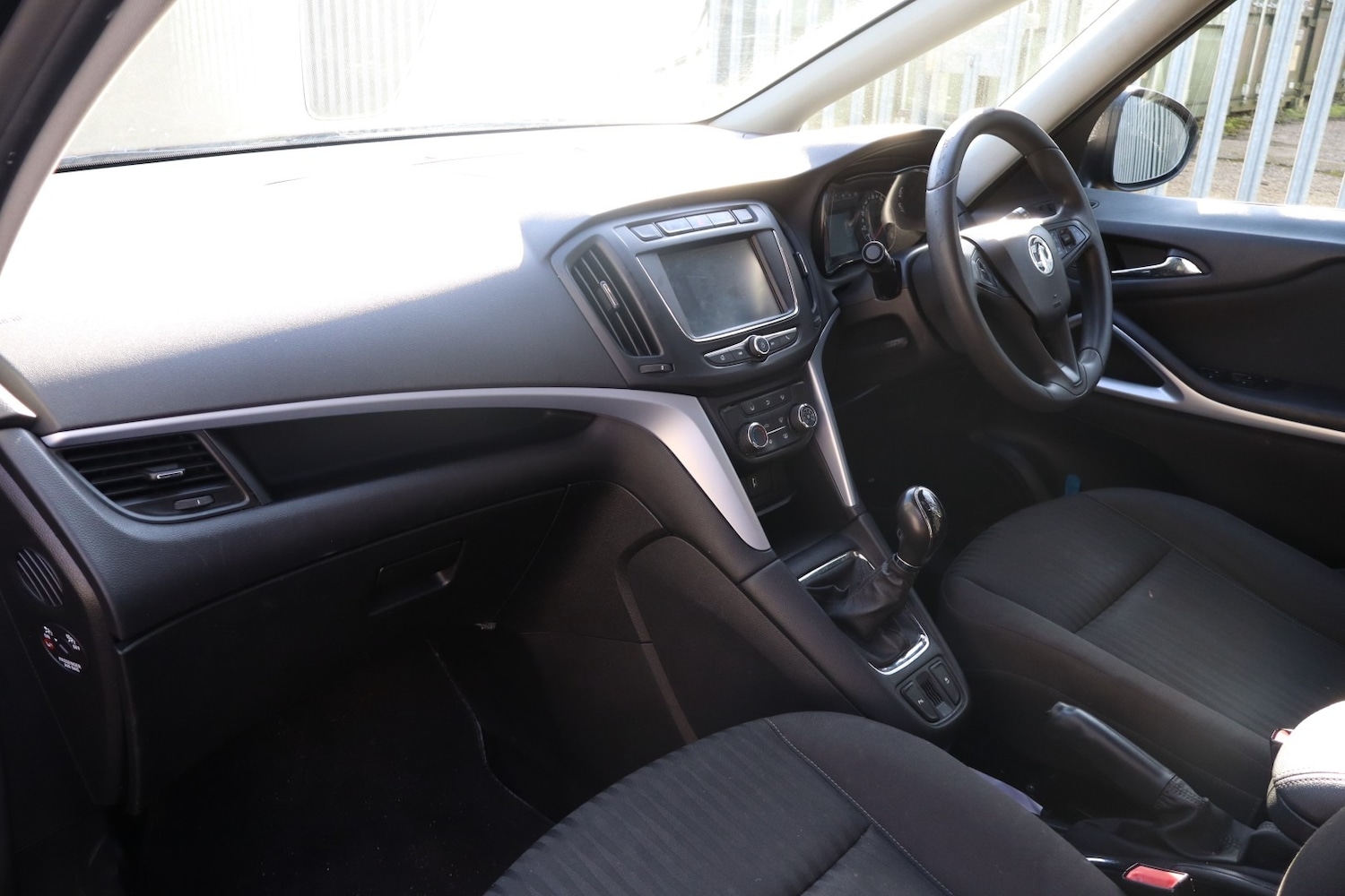 Used Vauxhall Zafira 2017 for sale - 77729533: Photo 10