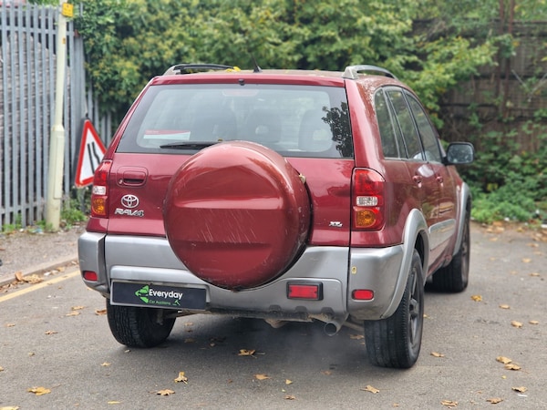 Used Toyota RAV4 2004 for sale - 76273075: Photo 11