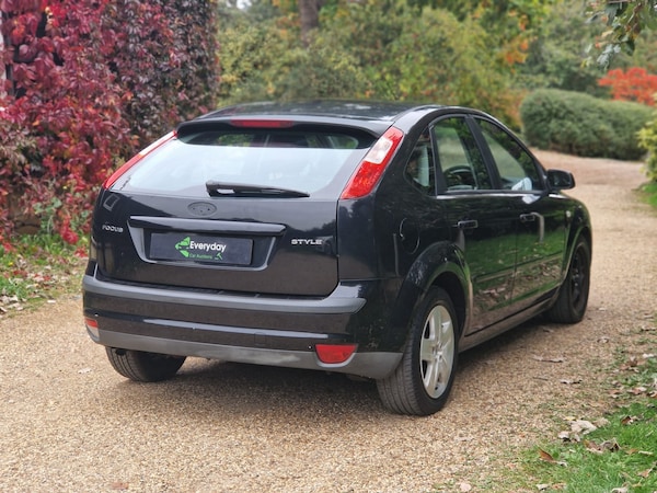 Used Ford Focus 2007 for sale - 76275963: Photo 22