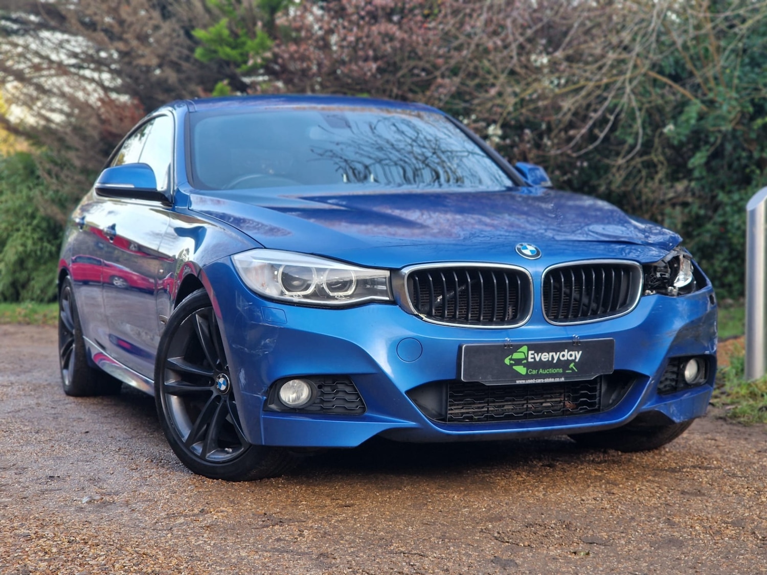 Used BMW 3 Series 2014 for sale - 76932536: Photo 2