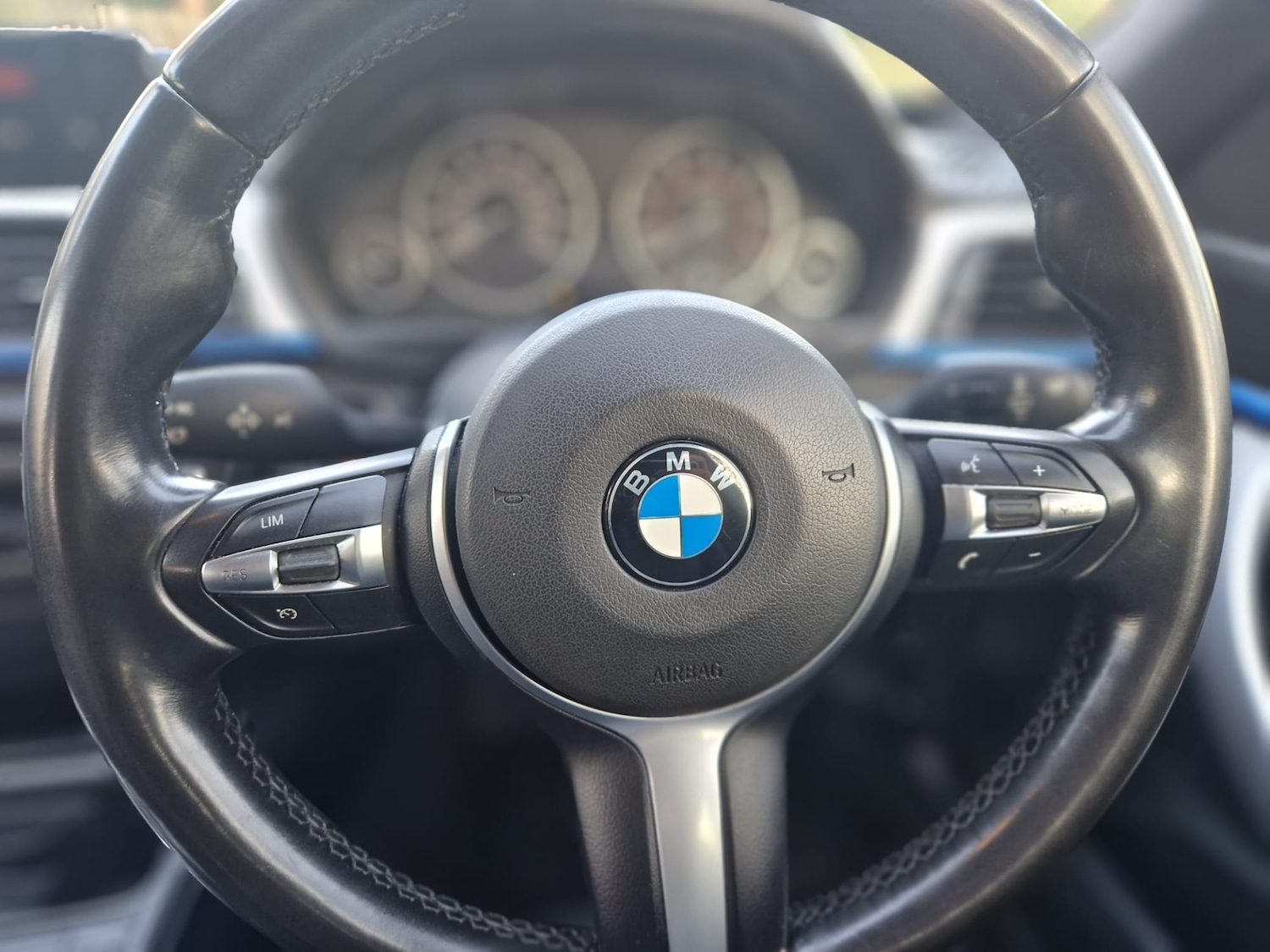 Used BMW 3 Series 2014 for sale - 76932536: Photo 38