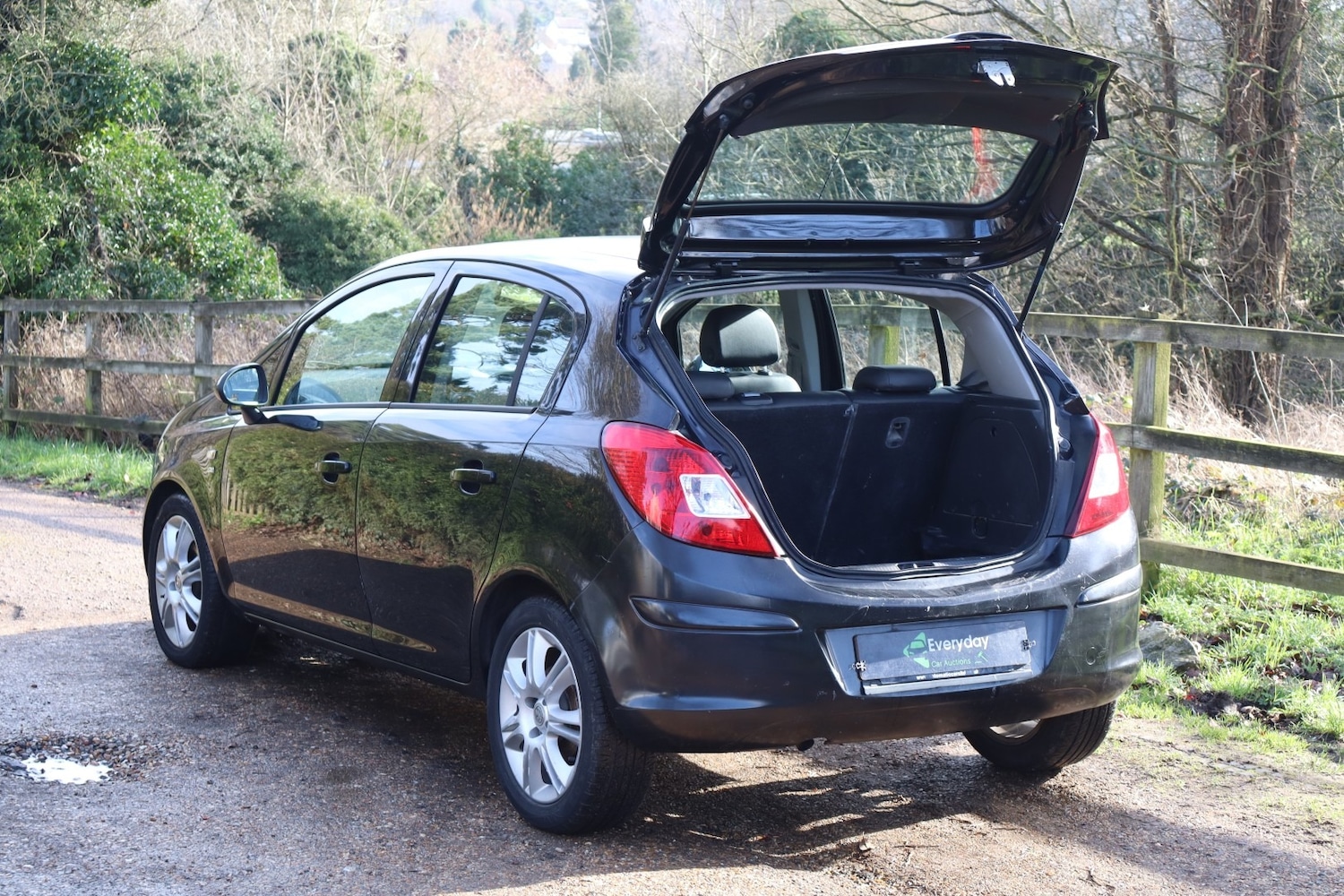 Used Vauxhall Corsa 2010 for sale - 77650030: Photo 23