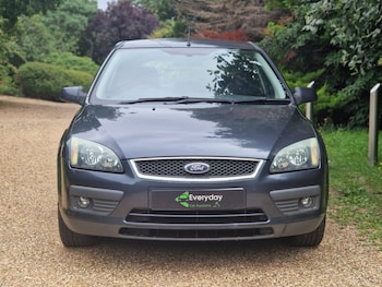 Used Ford Focus 2006 for sale - 75702820: Photo