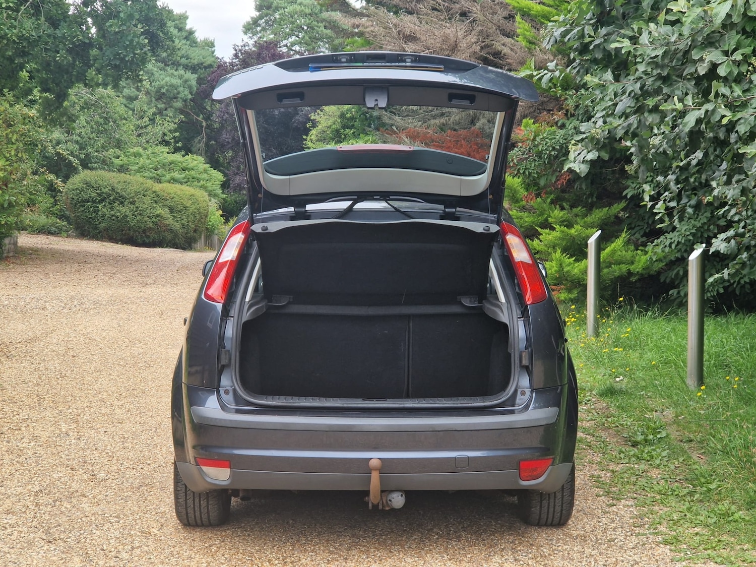 Vehicle 24