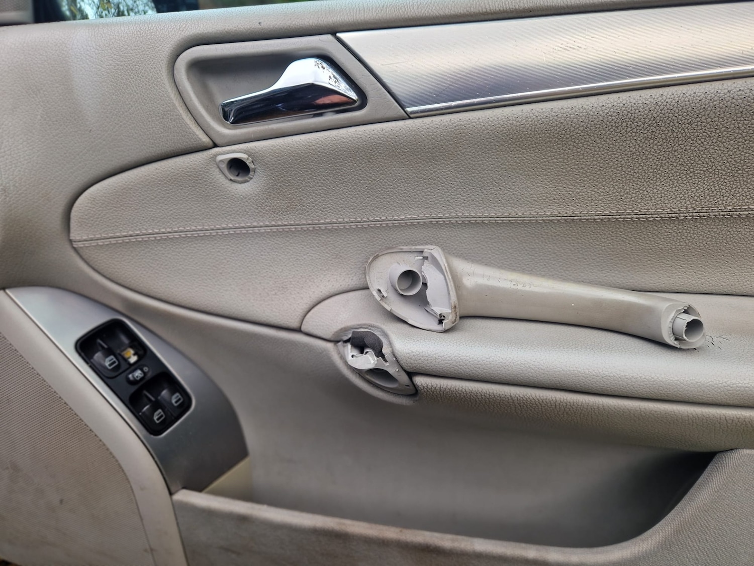 Used Mercedes-Benz C Class 2005 for sale - 76611704: Photo 21