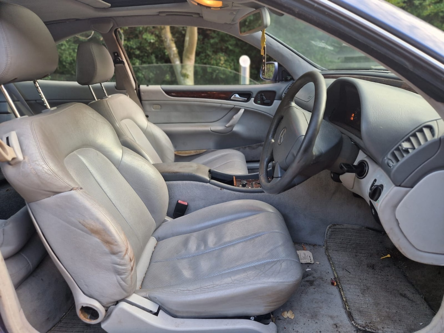 Used Mercedes-Benz CLK 1999 for sale - 76466329: Photo 13