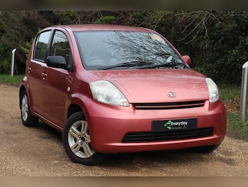 Daihatsu Sirion feature image
