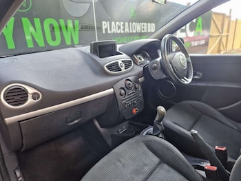 Used Renault Clio 2011 for sale - 78894591: Photo