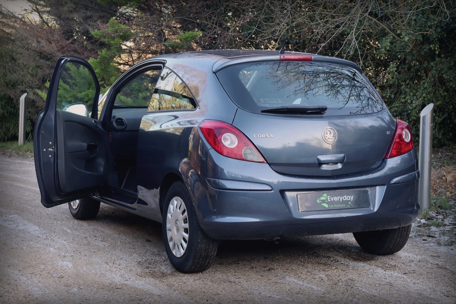 Used Vauxhall Corsa 2011 for sale - 77104704: Photo 10