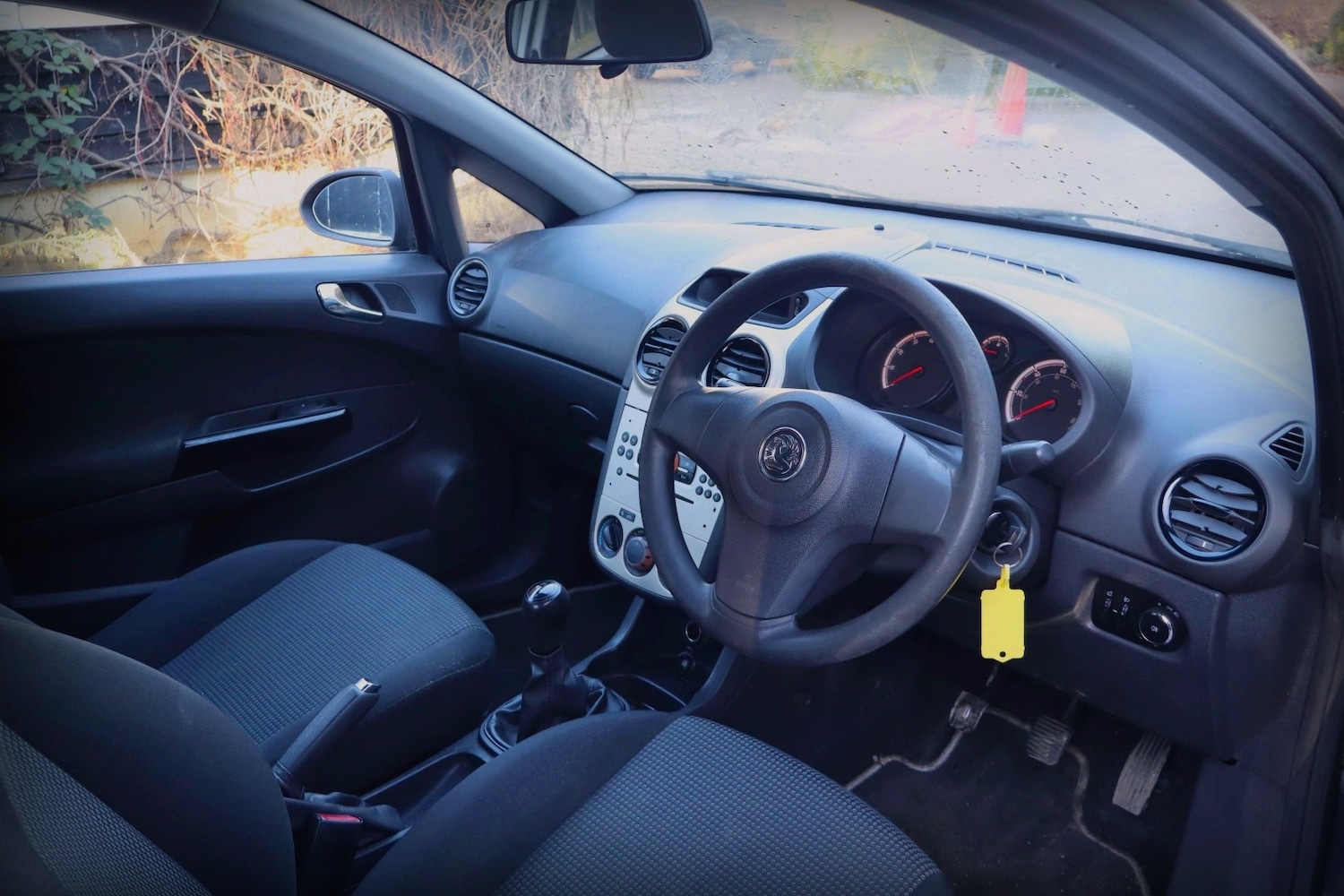 Used Vauxhall Corsa 2011 for sale - 77104704: Photo 17