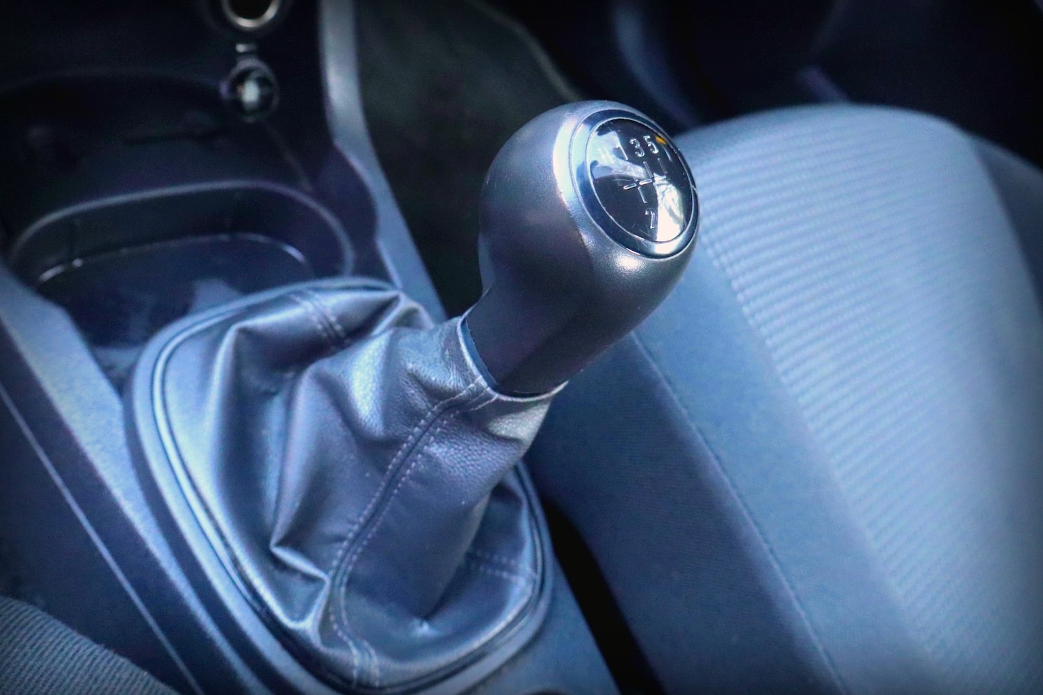 Used Vauxhall Corsa 2011 for sale - 77104704: Photo 22