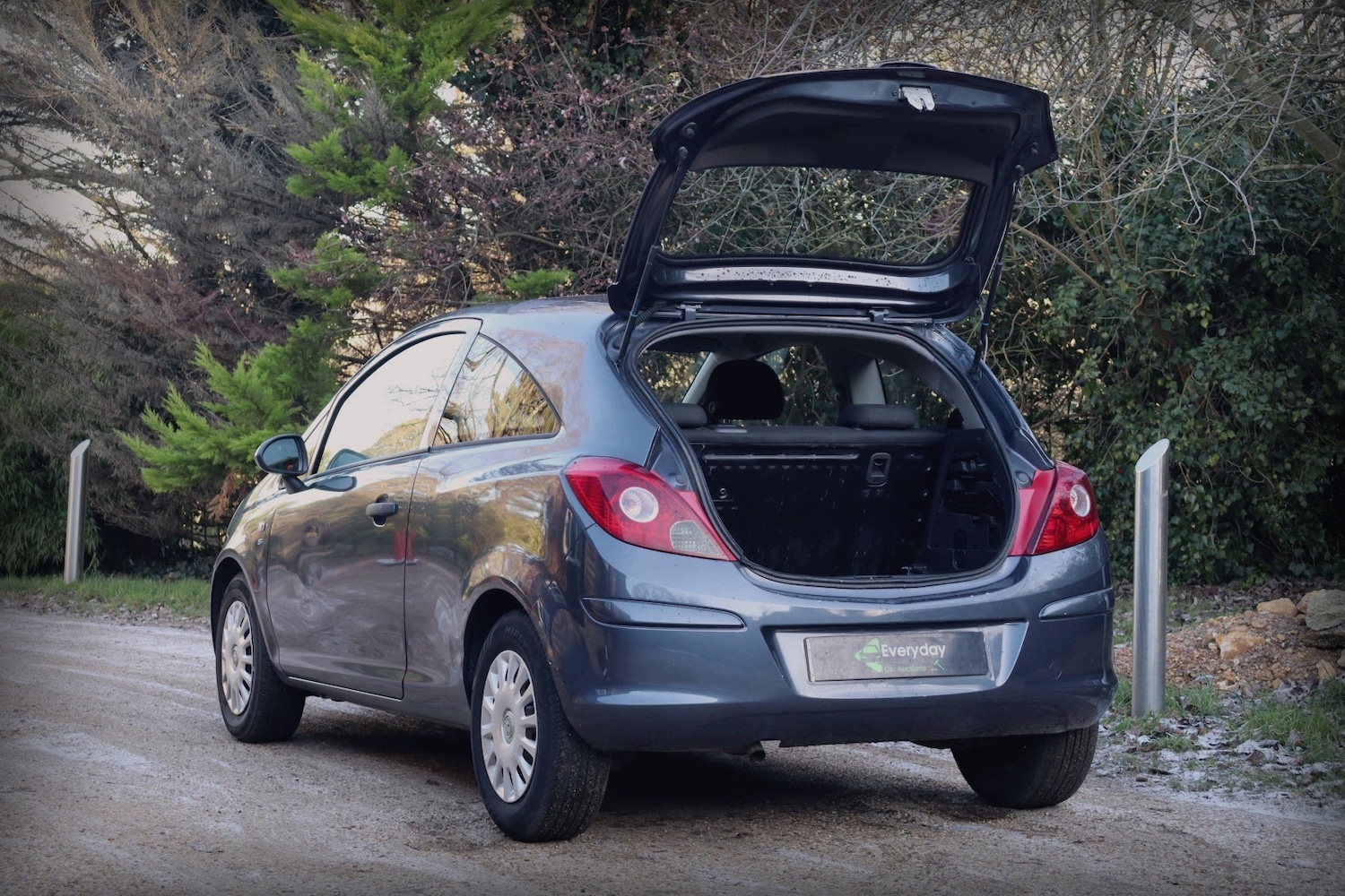 Used Vauxhall Corsa 2011 for sale - 77104704: Photo 40