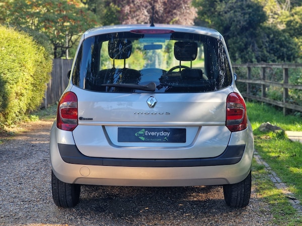 Used Renault Modus 2009 for sale - 76231853: Photo 15