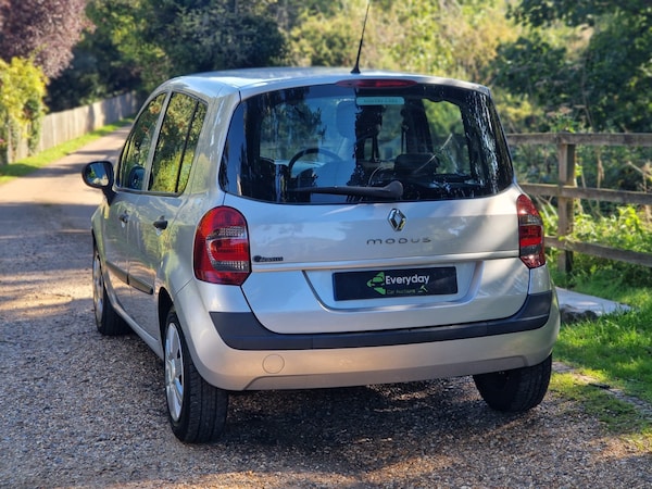 Used Renault Modus 2009 for sale - 76231853: Photo 19