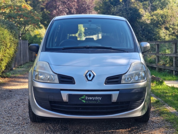 Used Renault Modus 2009 for sale - 76231853: Photo 1