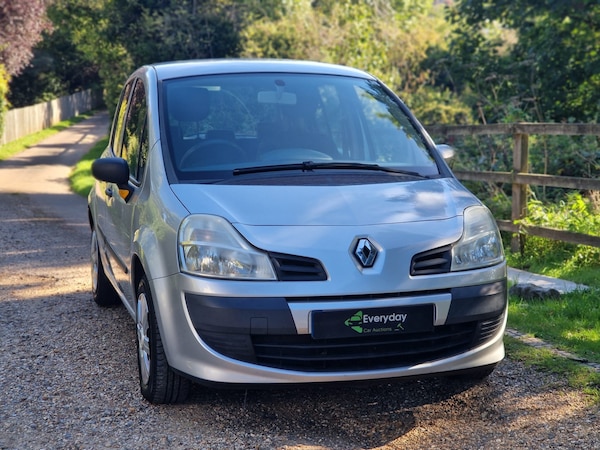Used Renault Modus 2009 for sale - 76231853: Photo 8