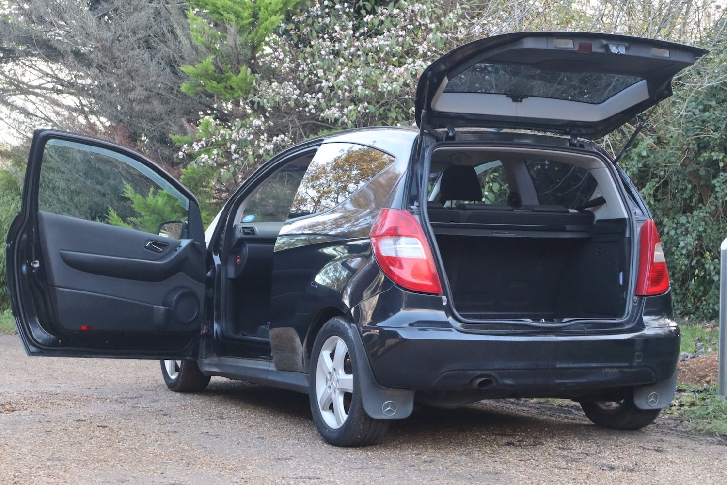 Used Mercedes-Benz A-Class 2009 for sale - 76692849: Photo 9