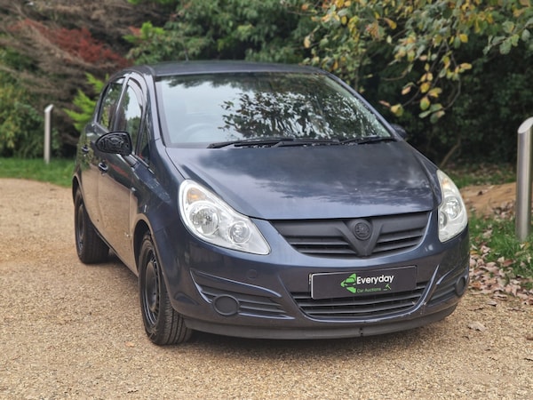 Used Vauxhall Corsa 2010 for sale - 76299868: Photo 5