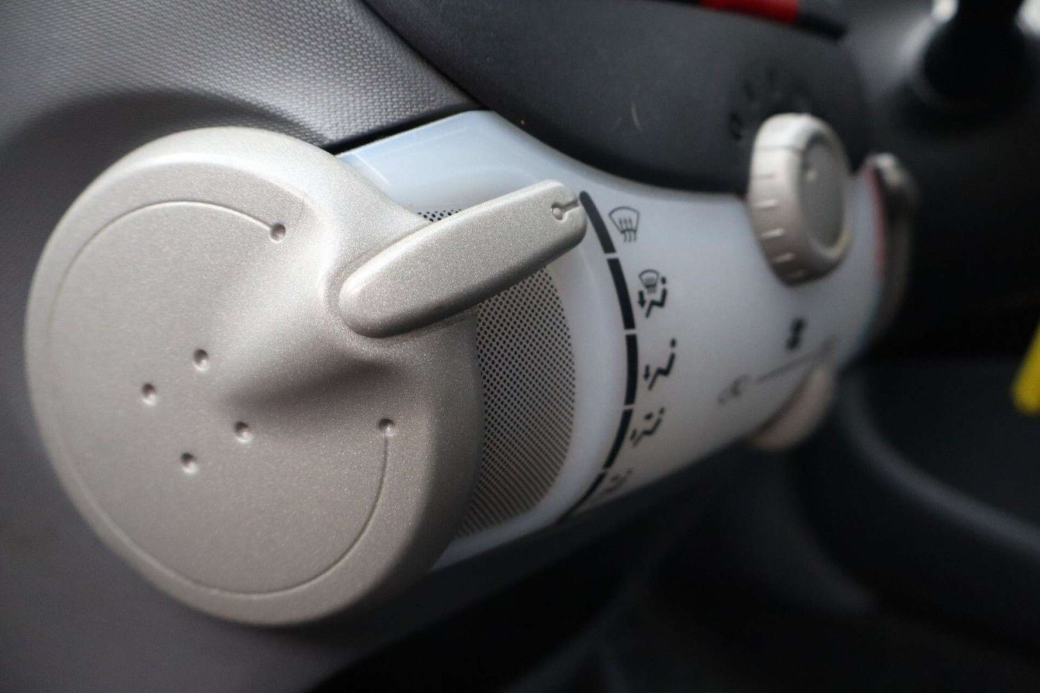 Used Peugeot 107 2008 for sale - 77910120: Photo 46