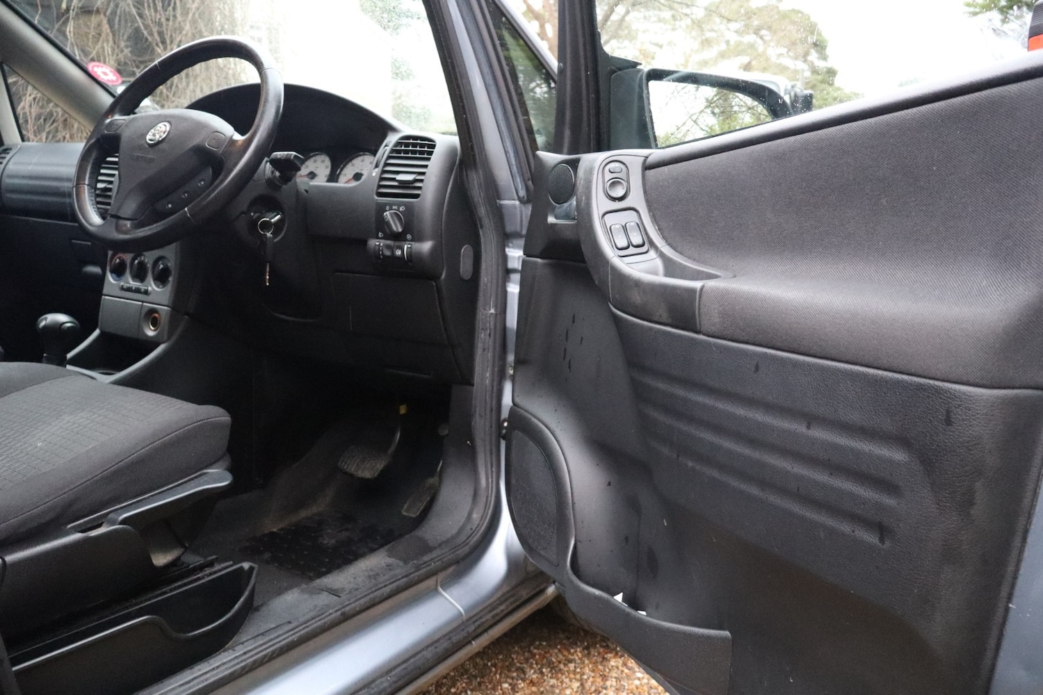 Used Vauxhall Zafira 2004 for sale - 77640955: Photo 20